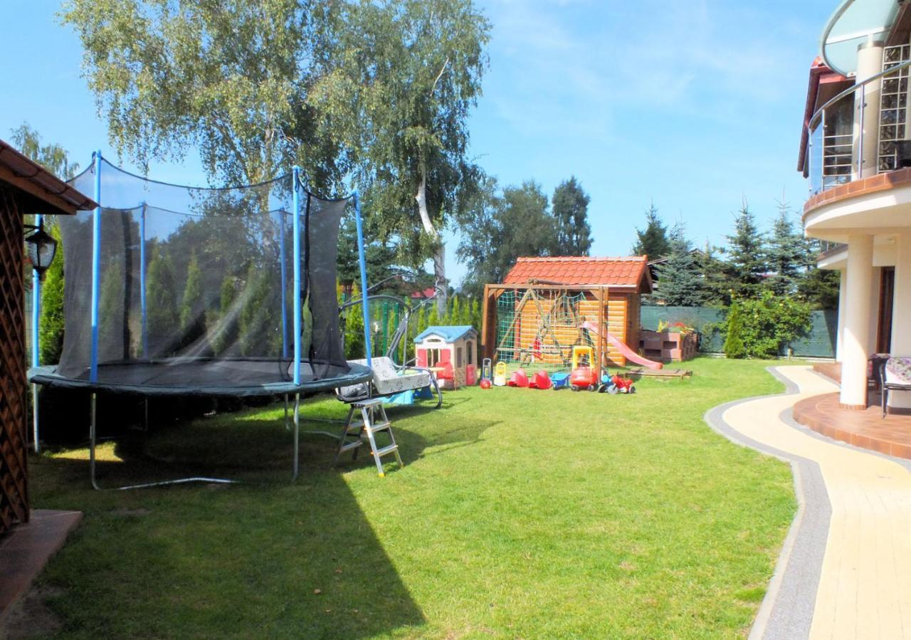 Willa Laura Rowy - Apartamenty Nad Morzem Exteriör bild