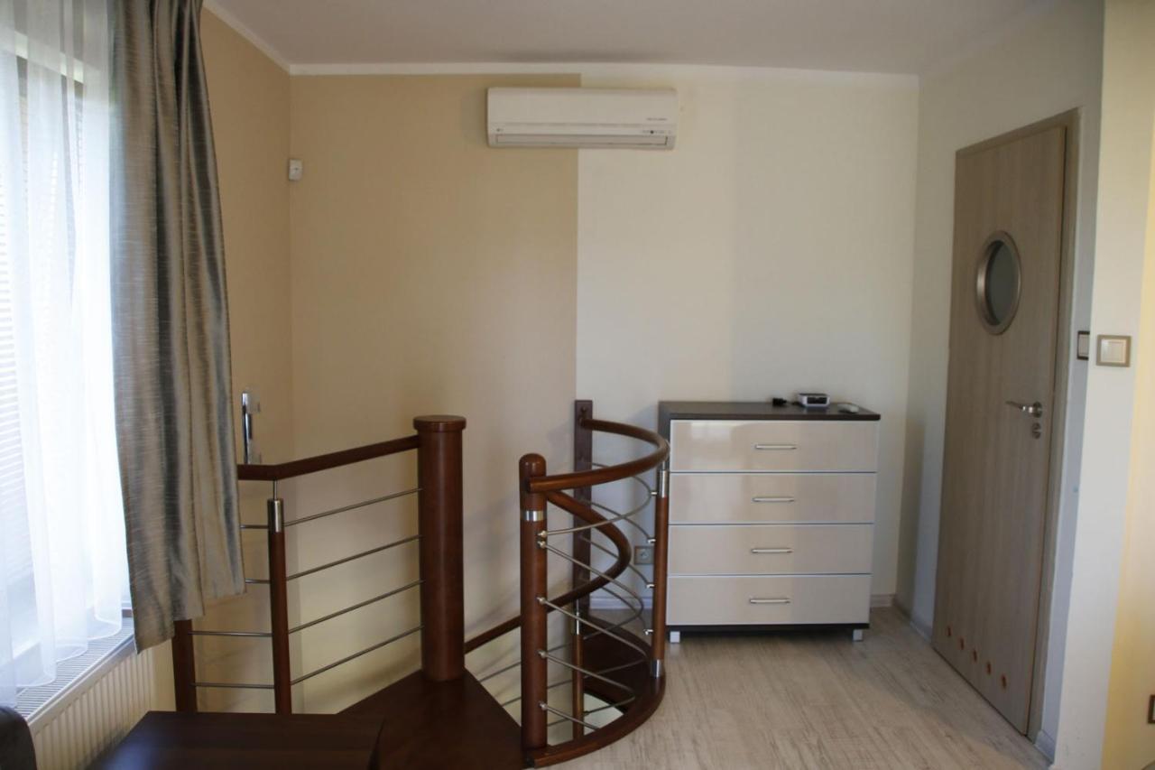 Willa Laura Rowy - Apartamenty Nad Morzem Exteriör bild